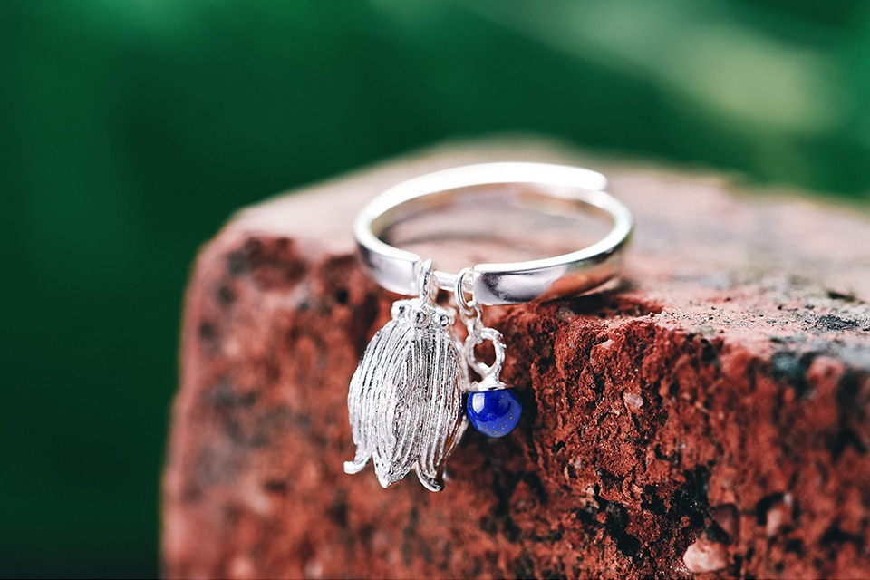 Muduh Collection Real 925 Sterling Silver Natural Lapis Gemstone Creative Vintage Fine Jewelry Fresh Redbud Bell Flower Rings for Women